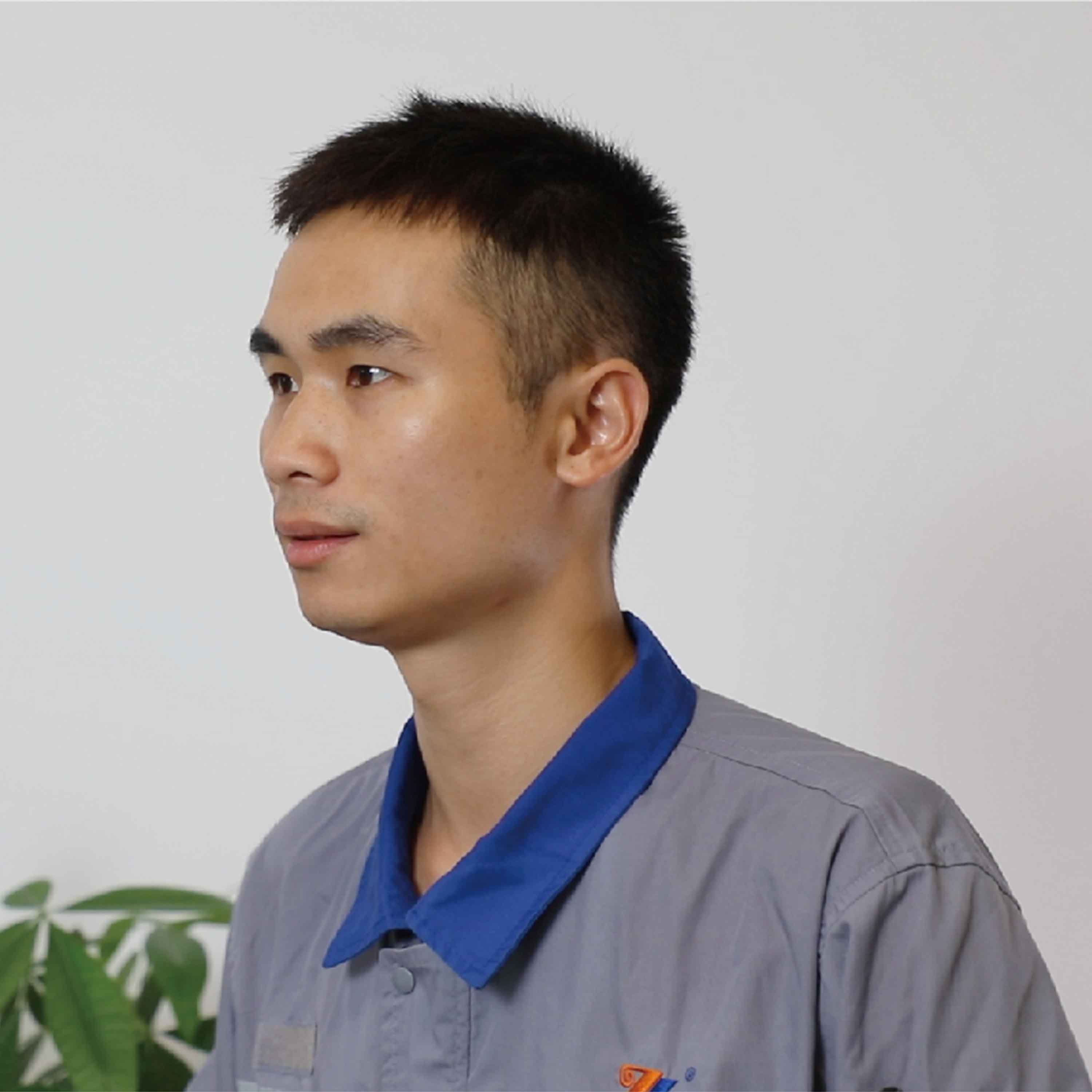 给宏旺助攻 为梦想灌篮